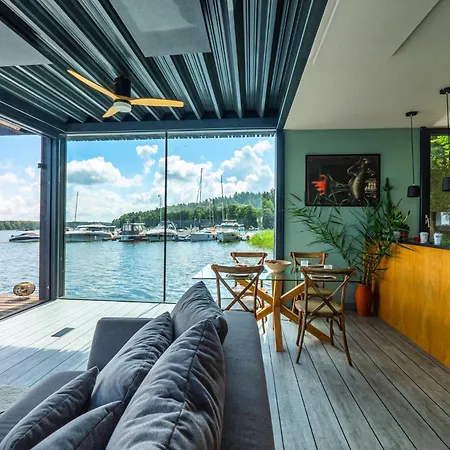 Loft Na Wodzie - Bogaczewo (Gizycko)